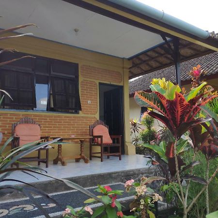 Rijasa Homestay 卡朗阿森 外观 照片