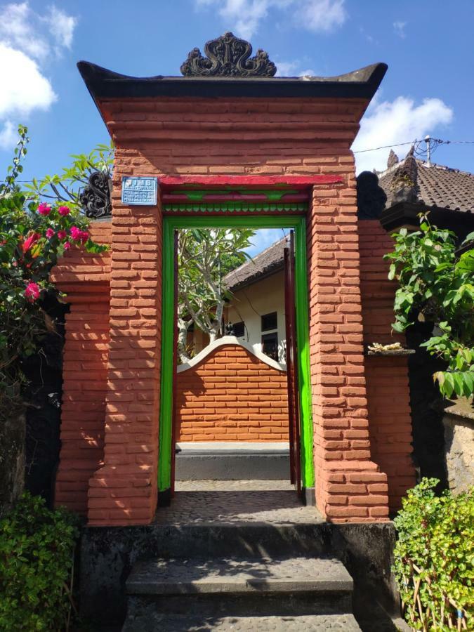 Rijasa Homestay 卡朗阿森 外观 照片