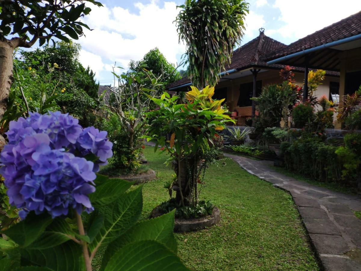 Rijasa Homestay 卡朗阿森 外观 照片