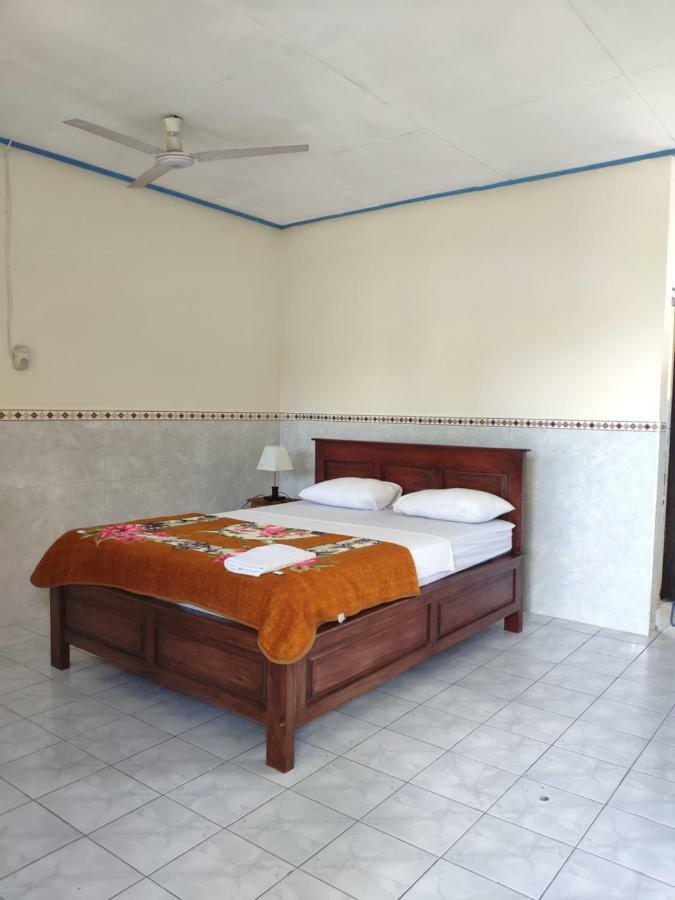 Rijasa Homestay 卡朗阿森 外观 照片
